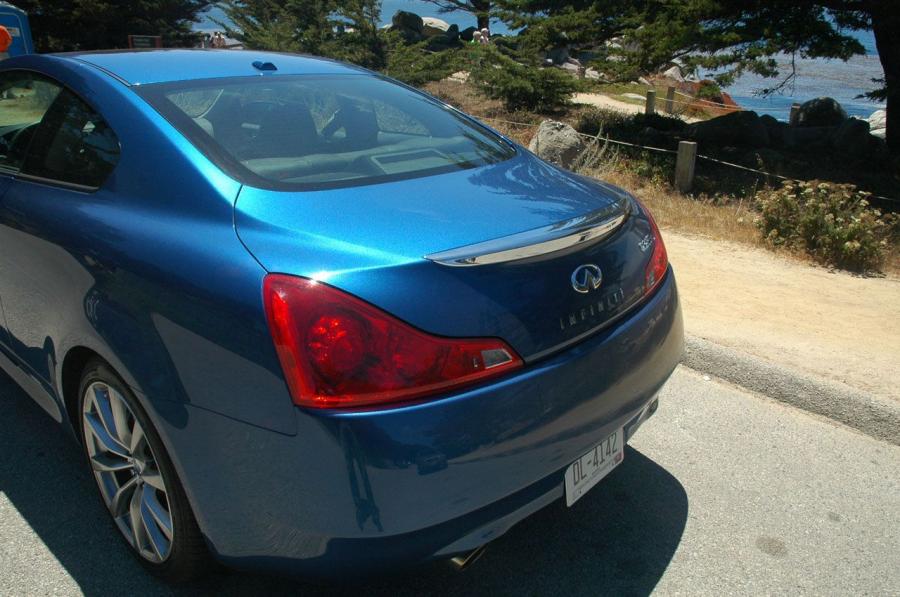  Infiniti G37 Coupe 2007 года  (фото 2 из 74)